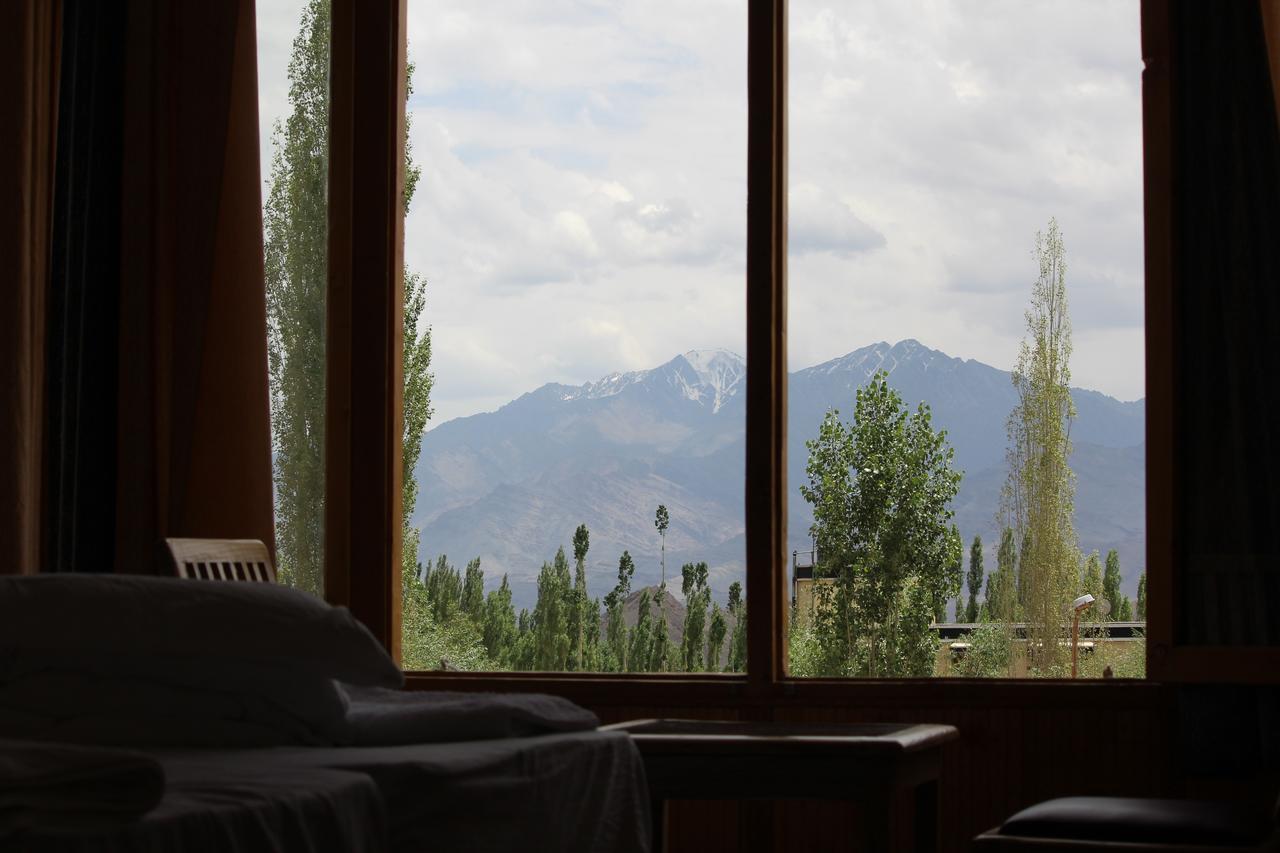Hotel Kasdar Ladakh Leh Exteriör bild