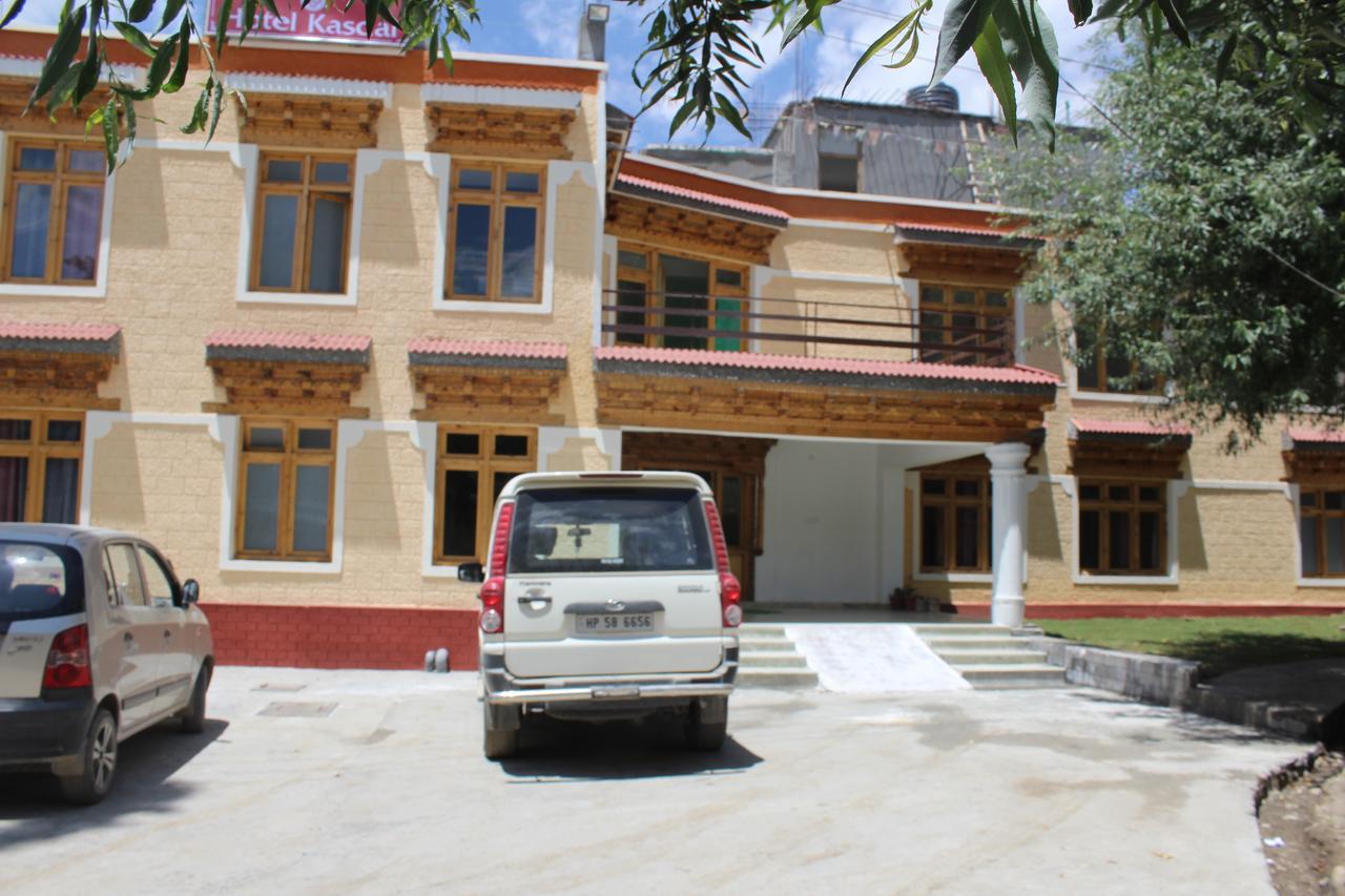 Hotel Kasdar Ladakh Leh Exteriör bild